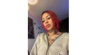 kuromi_ls public webcam profile photo 7