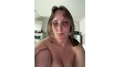 Lally_Girasole public webcam profile photo 5