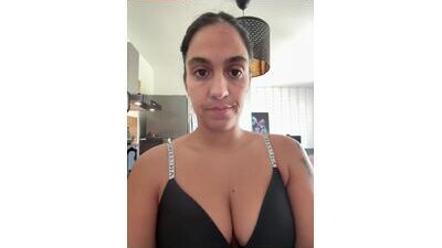 LaPetiteKim public webcam profile photo 7