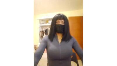 Latin_summer public webcam profile photo 3