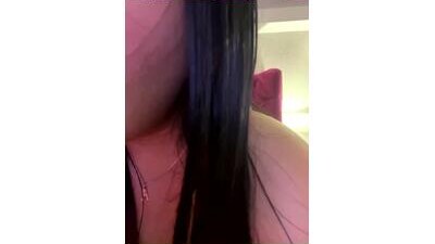 laurencurvy public webcam profile photo 9