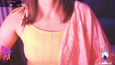 Layla_Ahh public webcam profile photo 7
