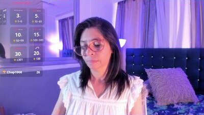 lena_gray public webcam profile photo 9