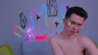 leo_valor public webcam profile photo 6