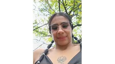 leslly_ public webcam profile photo 7