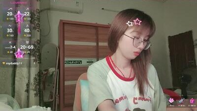 lili_666 public webcam profile photo 10