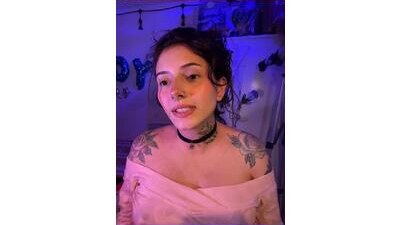 LiliJones_ public webcam profile photo 5