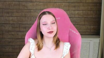 lililinn public webcam profile photo 4