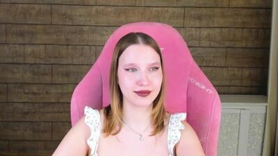 lililinn public webcam profile photo 8