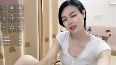 linda-ll public webcam profile photo 6