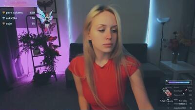 linda_roxy public webcam profile photo 4
