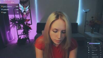 linda_roxy public webcam profile photo 8