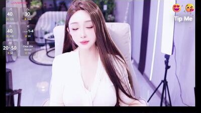 Liora- public webcam profile photo 10