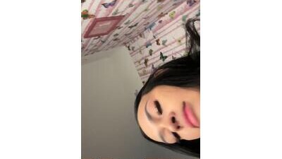 llyy05 public webcam profile photo 9