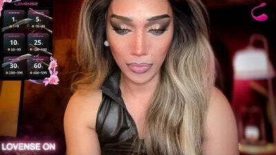 lo_la_69 public webcam profile photo 10