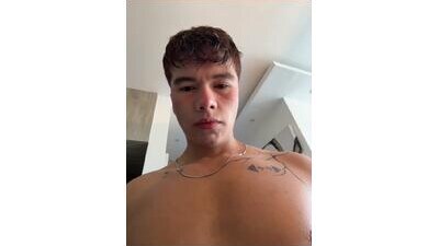 logan_smith1 public webcam profile photo 7
