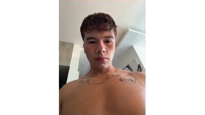 logan_smith1 public webcam profile photo 8