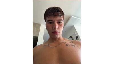 logan_smith1 public webcam profile photo 10