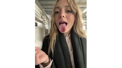 LoraaDoll