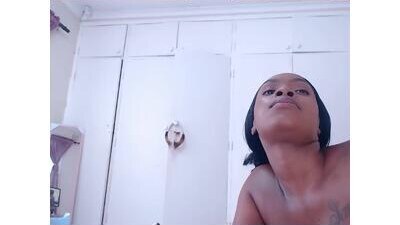 LuciousLips96 public webcam profile photo 8