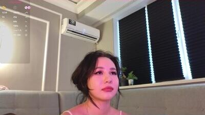 lunajii public webcam profile photo 10