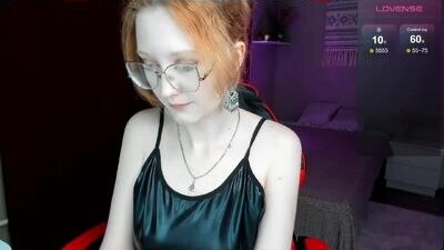 lunaterry public webcam profile photo 10