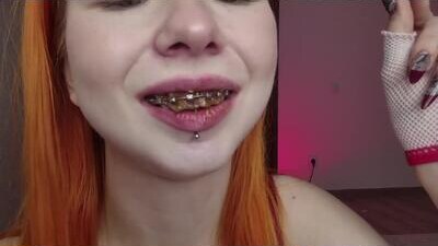 lynethakes public webcam profile photo 7