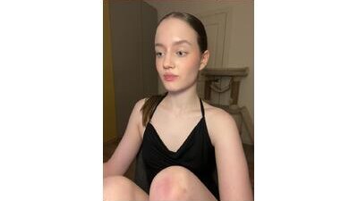 malyshhka public webcam profile photo 5