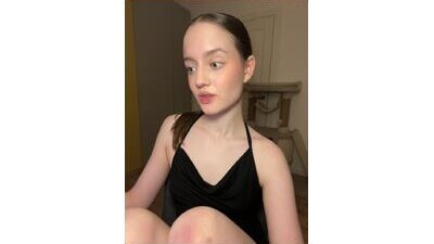 malyshhka public webcam profile photo 9