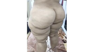 Mama_Queeen public webcam profile photo 4