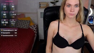 margarettttt public webcam profile photo 3