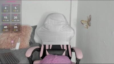 mari-ross public webcam profile photo 9