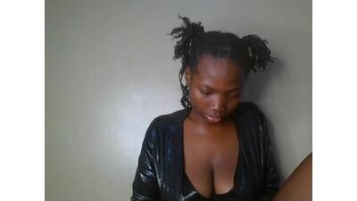 Mariana_150 public webcam profile photo 8