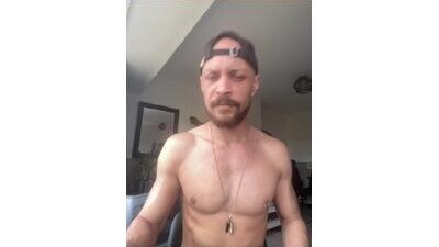 MattMiller28 public webcam profile photo 7