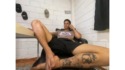 Max_TheHorseDick public webcam profile photo 10