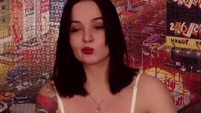 MeIisaLove public webcam profile photo 5