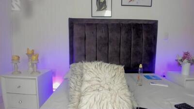 melanie_hillz public webcam profile photo 4