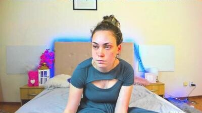 MelanieCuty public webcam profile photo 7