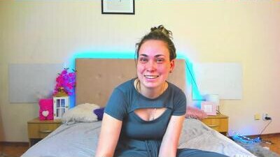 MelanieCuty public webcam profile photo 10