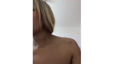 meliAngelical public webcam profile photo 5