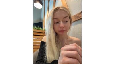 melissa_grr public webcam profile photo 7