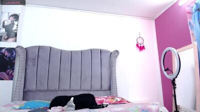 melody_toy public webcam profile photo 4
