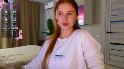 Meow_babe public webcam profile photo 5