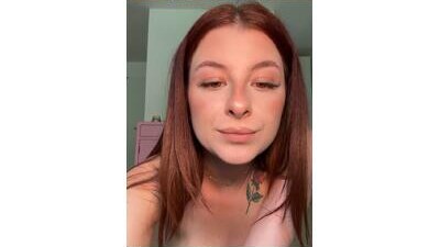 Mia-Minou public webcam profile photo 9