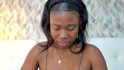 MiaJacksson public webcam profile photo 2