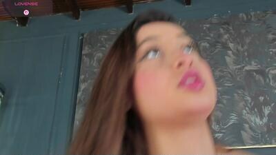 miakay1 public webcam profile photo 2