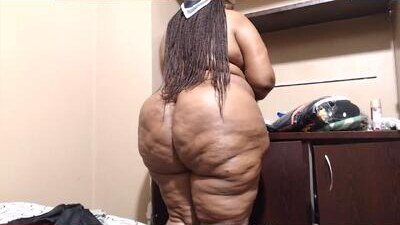 mightyasss public webcam profile photo 10