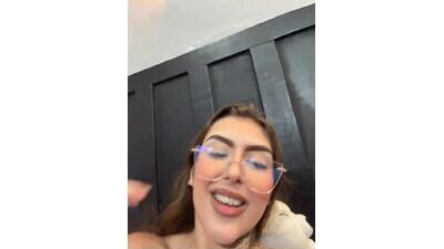 miiabellovic public webcam profile photo 3