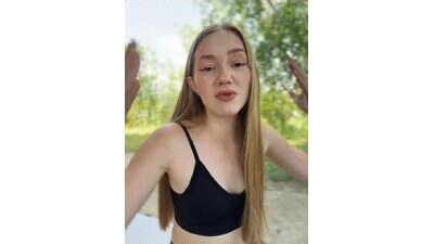 MilaMoone public webcam profile photo 7