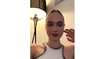 miley_muer public webcam profile photo 3